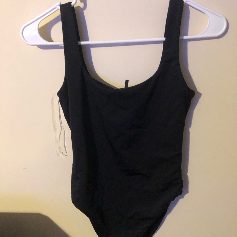 Swimsuit - Picture 3 of 4
